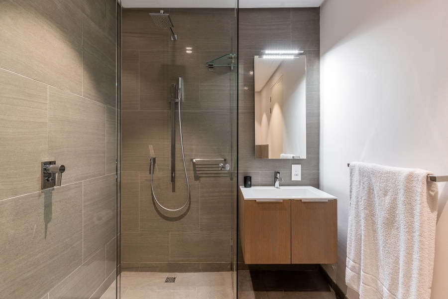 5 Bedroom Property for Sale in Clifton Western Cape